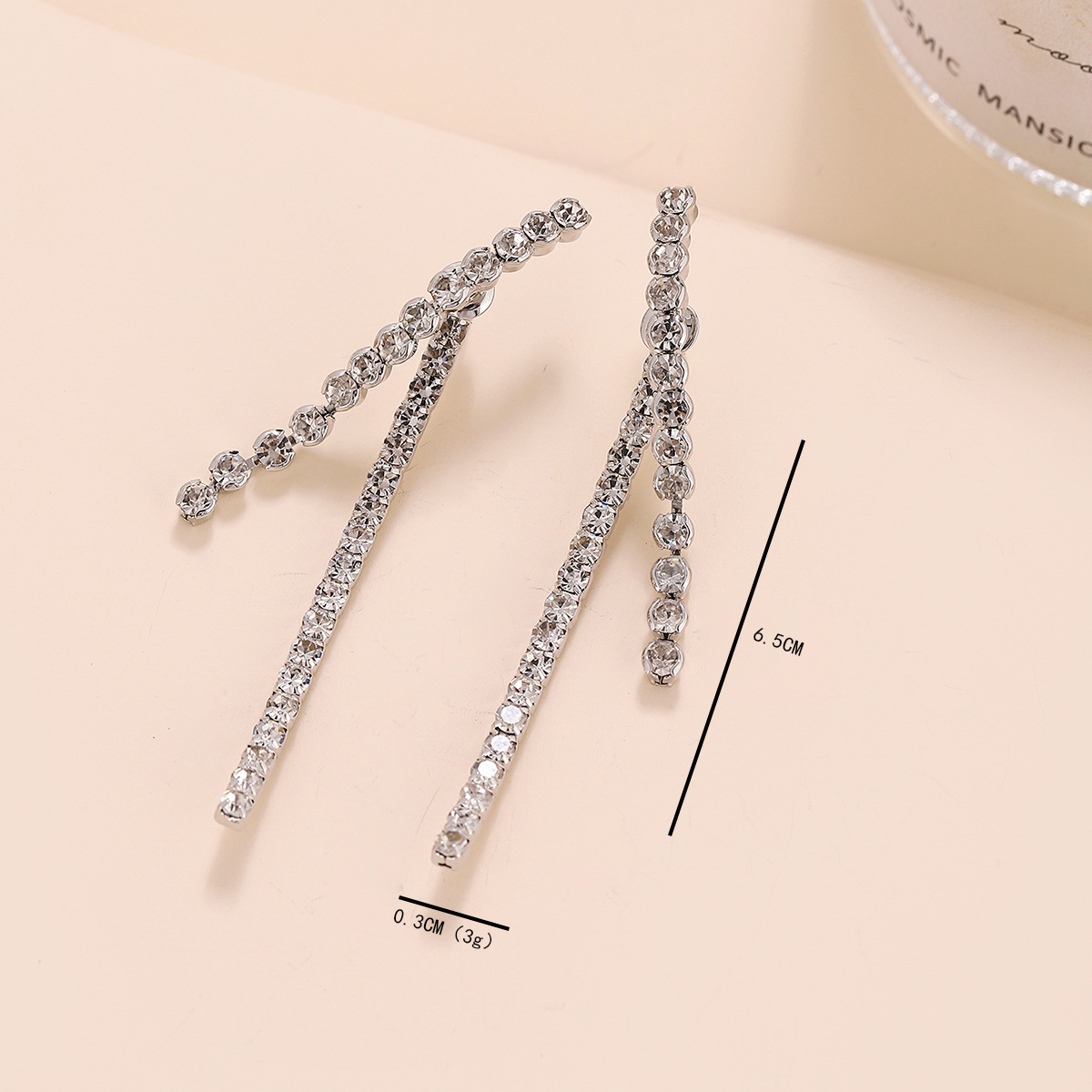 1 Pair Simple Style Geometric Plating Inlay Alloy Rhinestones Drop Earrings display picture 1