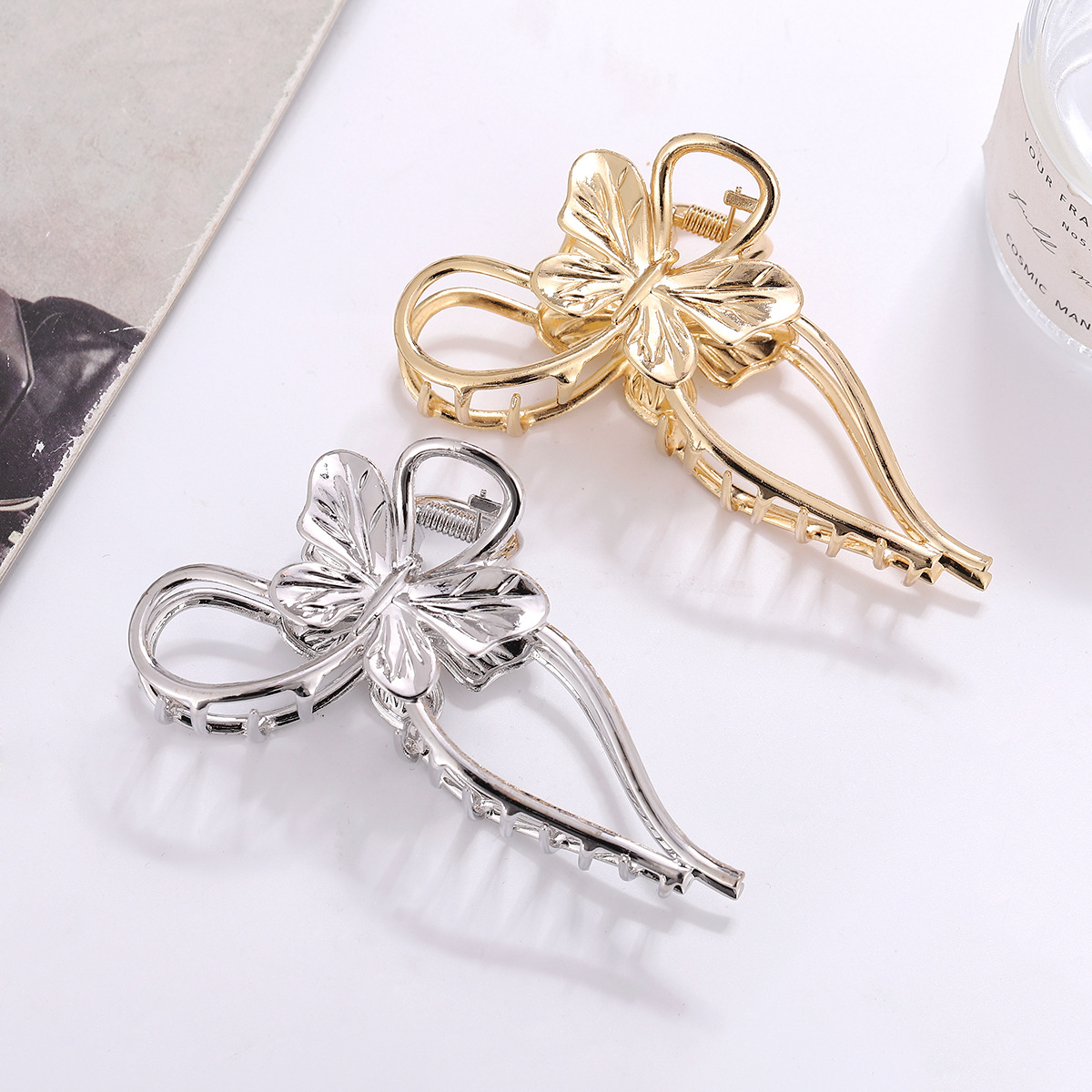 Women's Simple Style Butterfly Metal Plating Hair Claws display picture 1