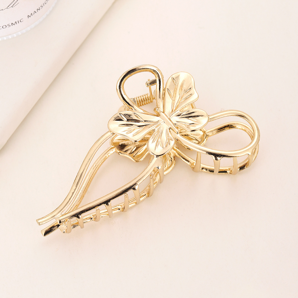 Women's Simple Style Butterfly Metal Plating Hair Claws display picture 3