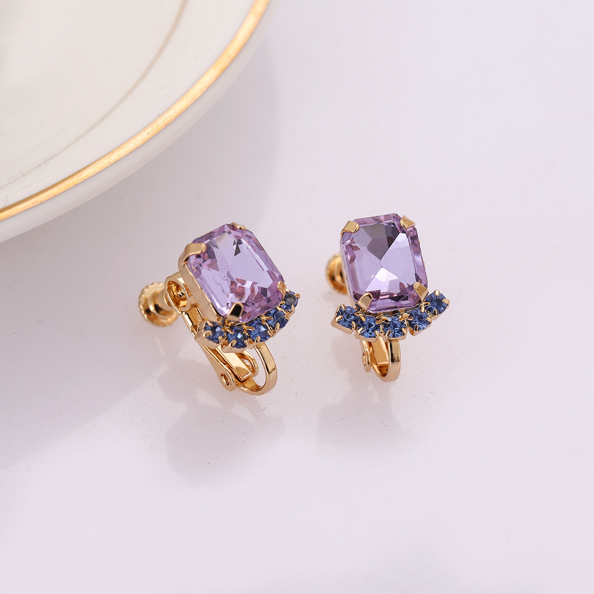 1 Pair Simple Style Geometric Solid Color Plating Artificial Crystal Ear Studs display picture 7