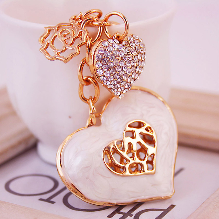 Simple Style Heart Shape Alloy Inlay Rhinestones Women's Keychain display picture 4