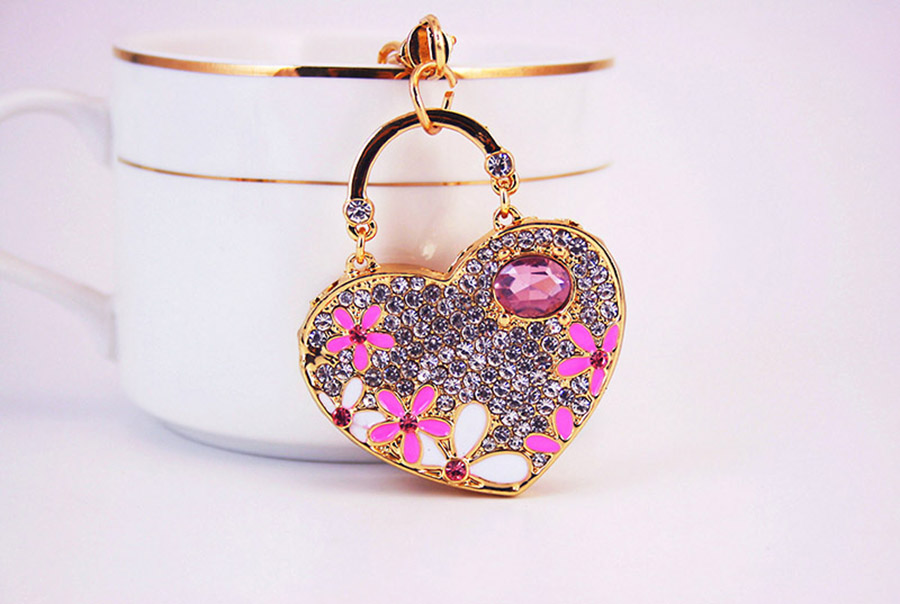 Simple Style Heart Shape Alloy Inlay Rhinestones Women's Keychain display picture 5