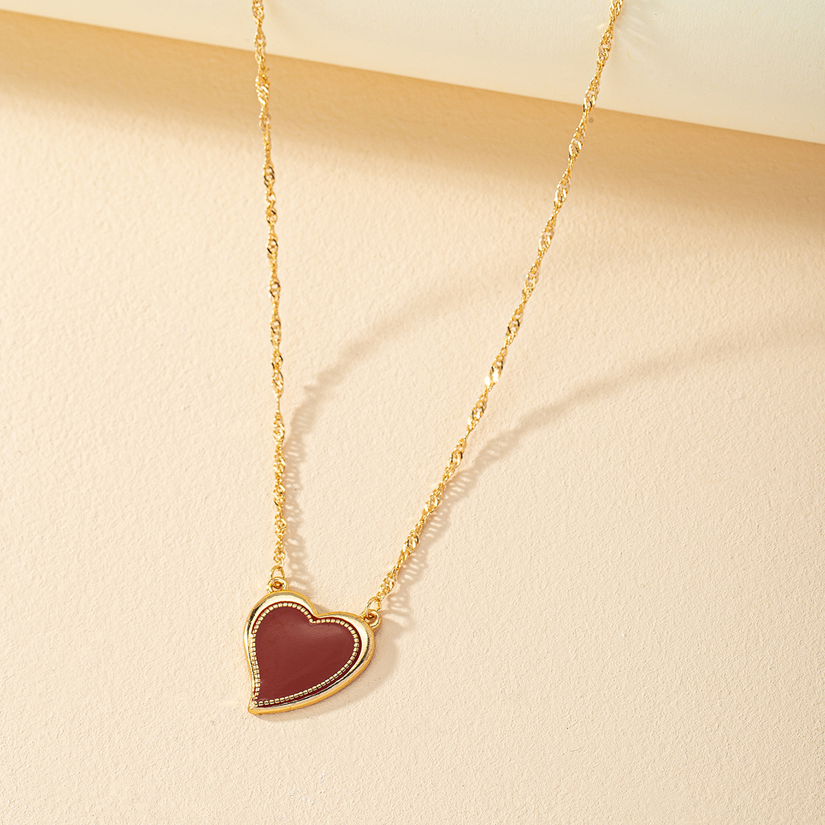 Classic Style Commute Heart Shape Ferroalloy Zinc Alloy Women's Pendant Necklace display picture 3