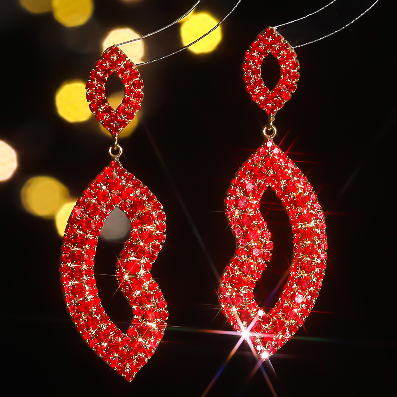 1 Pair Elegant Luxurious Solid Color Inlay Alloy Rhinestones Drop Earrings display picture 2
