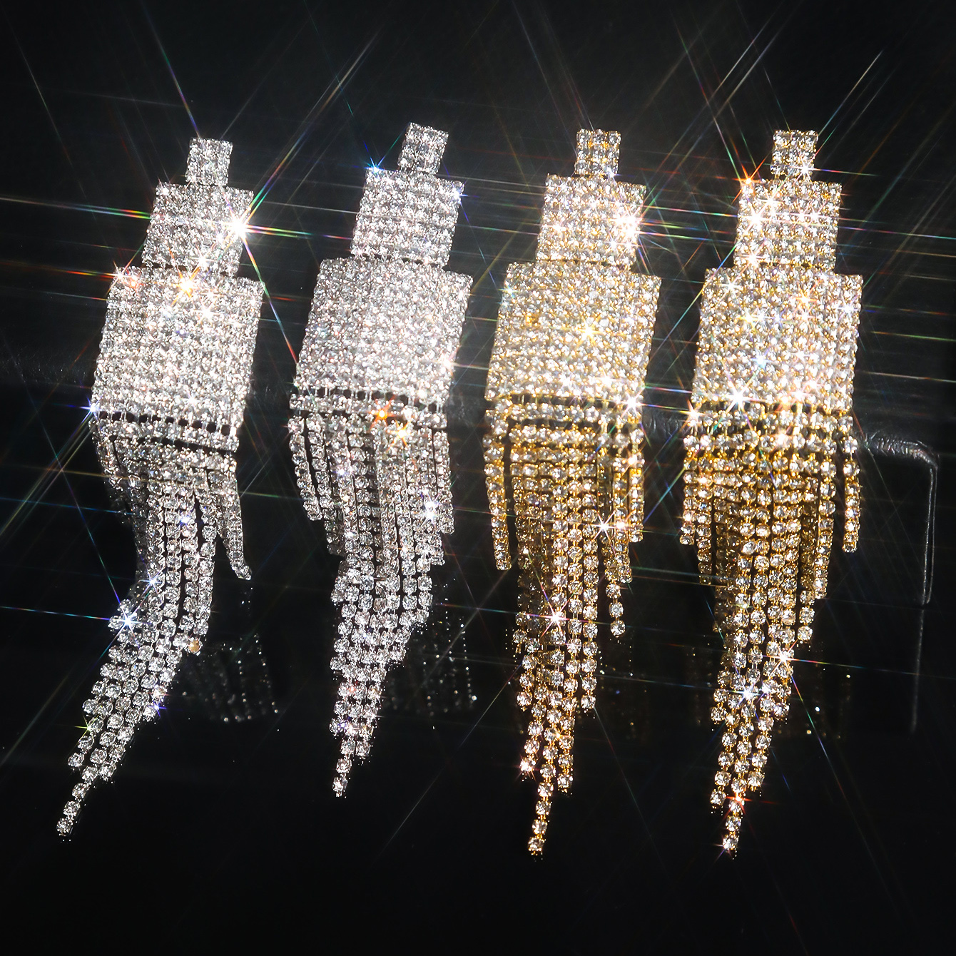 1 Par Elegante Lujoso Geométrico Embutido Aleación Diamantes De Imitación Pendientes De Gota display picture 1