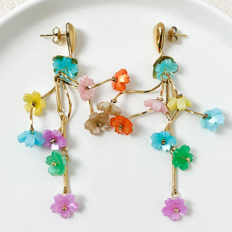 1 Pair Sweet Flower Plating 304 Stainless Steel Acrylic Resin 14K Gold Plated Drop Earrings display picture 1