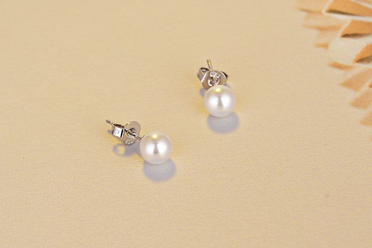 1 Pair Lady Geometric Plating Inlay Copper Pearl Zircon White Gold Plated Drop Earrings display picture 6