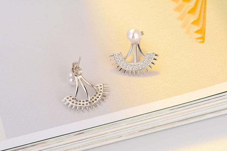 1 Pair Lady Geometric Plating Inlay Copper Pearl Zircon White Gold Plated Drop Earrings display picture 8
