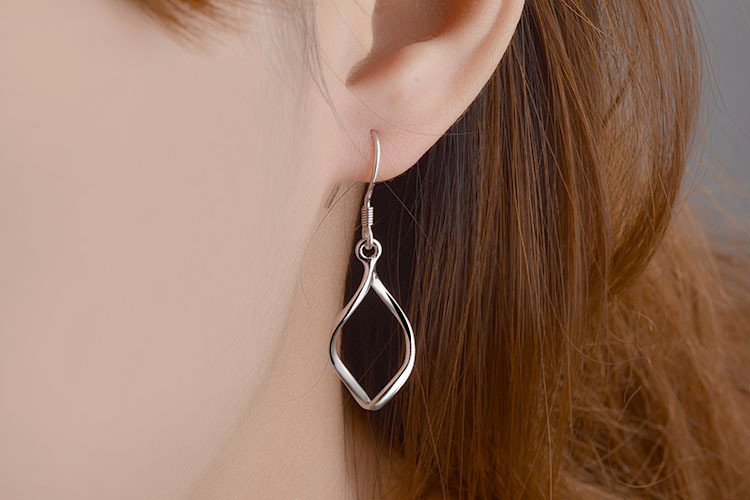 1 Pair Simple Style Geometric Plating Copper White Gold Plated Drop Earrings display picture 2