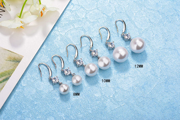 1 Paire Élégant Géométrique Placage Incruster Le Cuivre Perles Artificielles Zircon Or Blanc Plaqué Boucles D'oreilles display picture 2