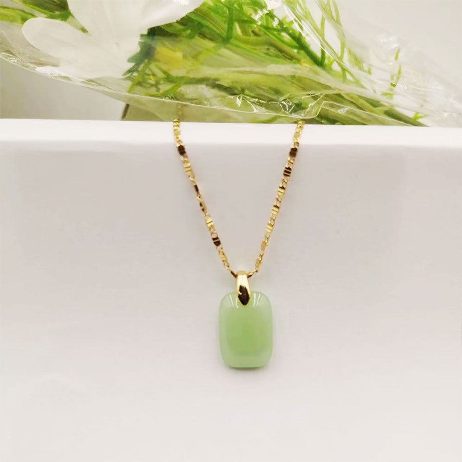 Chinoiserie Square Titanium Alloy Plating Inlay Imitation Jade Women's Pendant Necklace display picture 4
