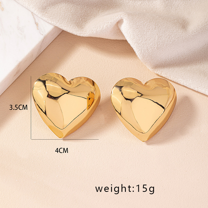 1 Pair Simple Style Heart Shape Plating Alloy Gold Plated Ear Studs display picture 6