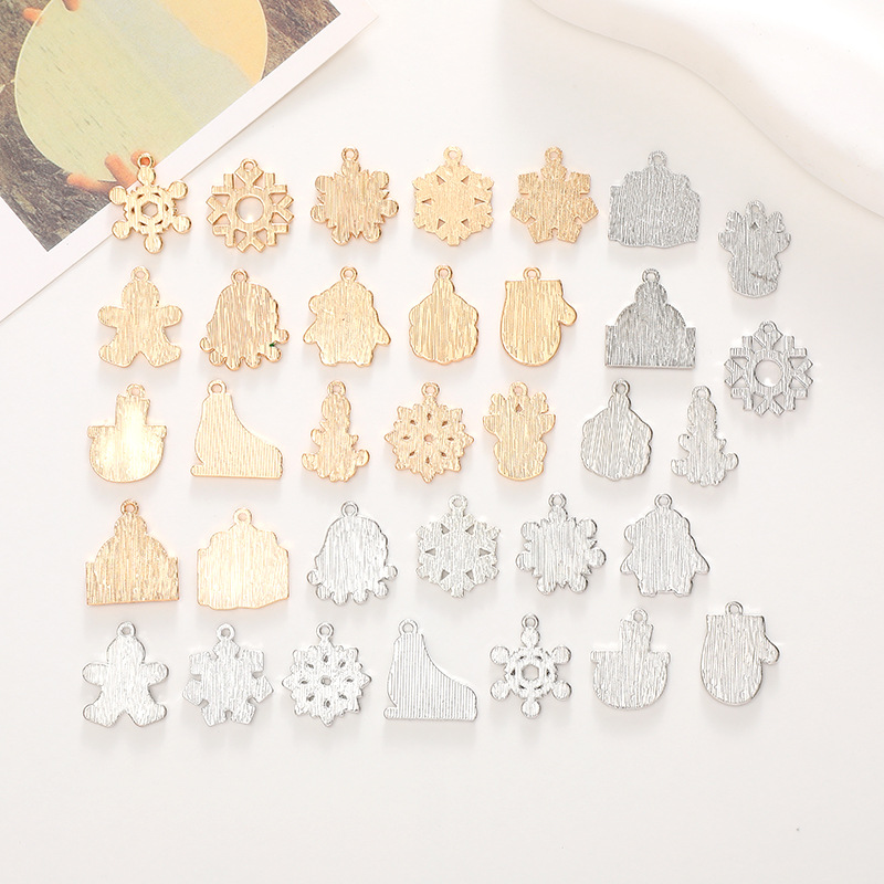 Cute Animal Snowflake Alloy Enamel Plating Christmas Jewelry Accessories display picture 1