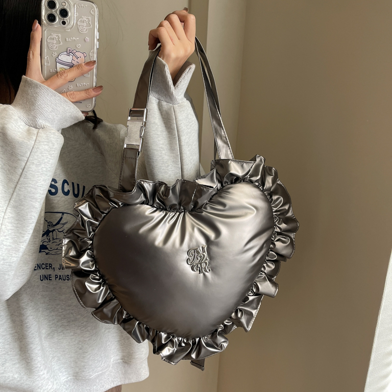 Women's Cloth Heart Shape Cute Vintage Style Heart-shaped Zipper Fashion Backpack display picture 19