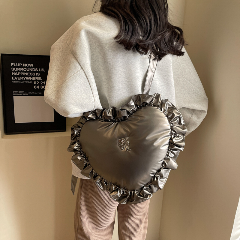 Frau Tuch Herzform Süß Vintage-stil Herzförmig Reißverschluss Modischer Rucksack display picture 16