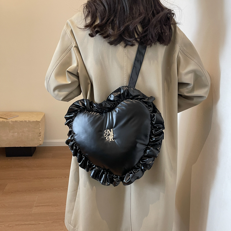 Women's Cloth Heart Shape Cute Vintage Style Heart-shaped Zipper Fashion Backpack display picture 7