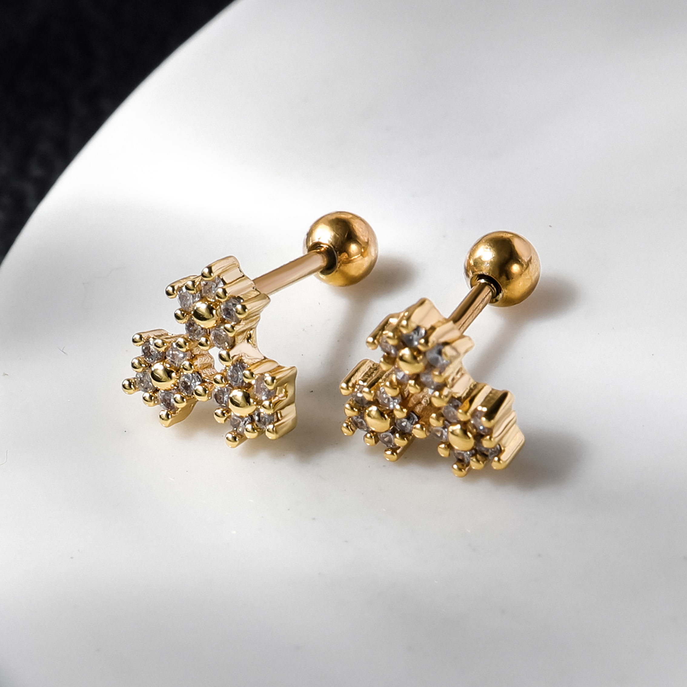 1 Pair Lady Shiny Flower Polishing Plating Inlay Stainless Steel Copper Zircon 18K Gold Plated White Gold Plated Ear Studs display picture 5
