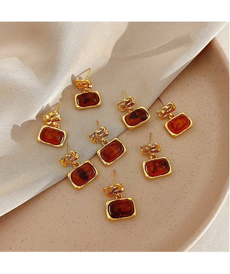 1 Piece Preppy Style Cool Style Geometric Inlay Copper Resin 18K Gold Plated Drop Earrings display picture 1