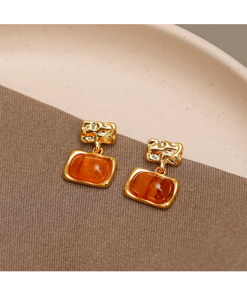 1 Piece Preppy Style Cool Style Geometric Inlay Copper Resin 18K Gold Plated Drop Earrings display picture 2