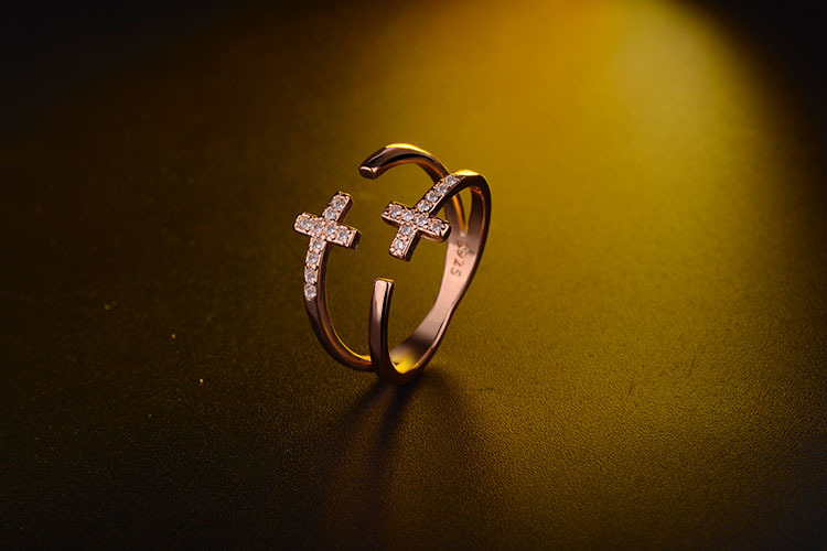 Copper Lady Simple Style Classic Style Inlay Geometric Cross Zircon Open Rings display picture 8