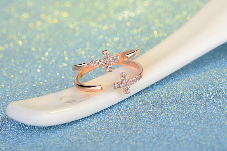 Copper Lady Simple Style Classic Style Inlay Geometric Cross Zircon Open Rings display picture 14
