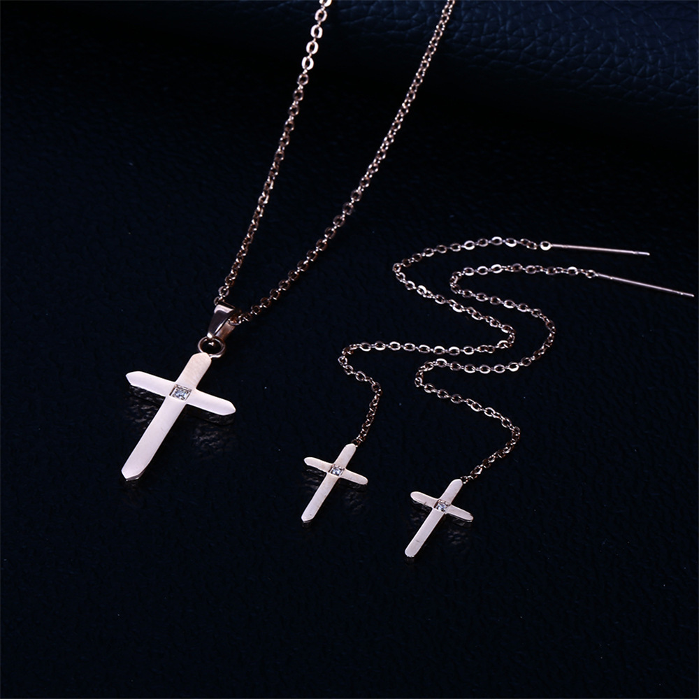 304 Stainless Steel 18K Gold Plated Simple Style Plating Cross Earrings Necklace display picture 7