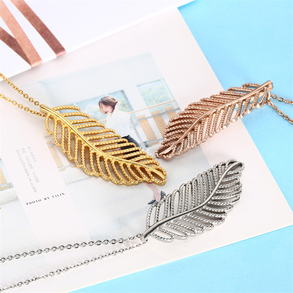 304 Stainless Steel 18K Gold Plated Casual Simple Style Plating Hollow Out Inlay Leaf Zircon Earrings Necklace display picture 7