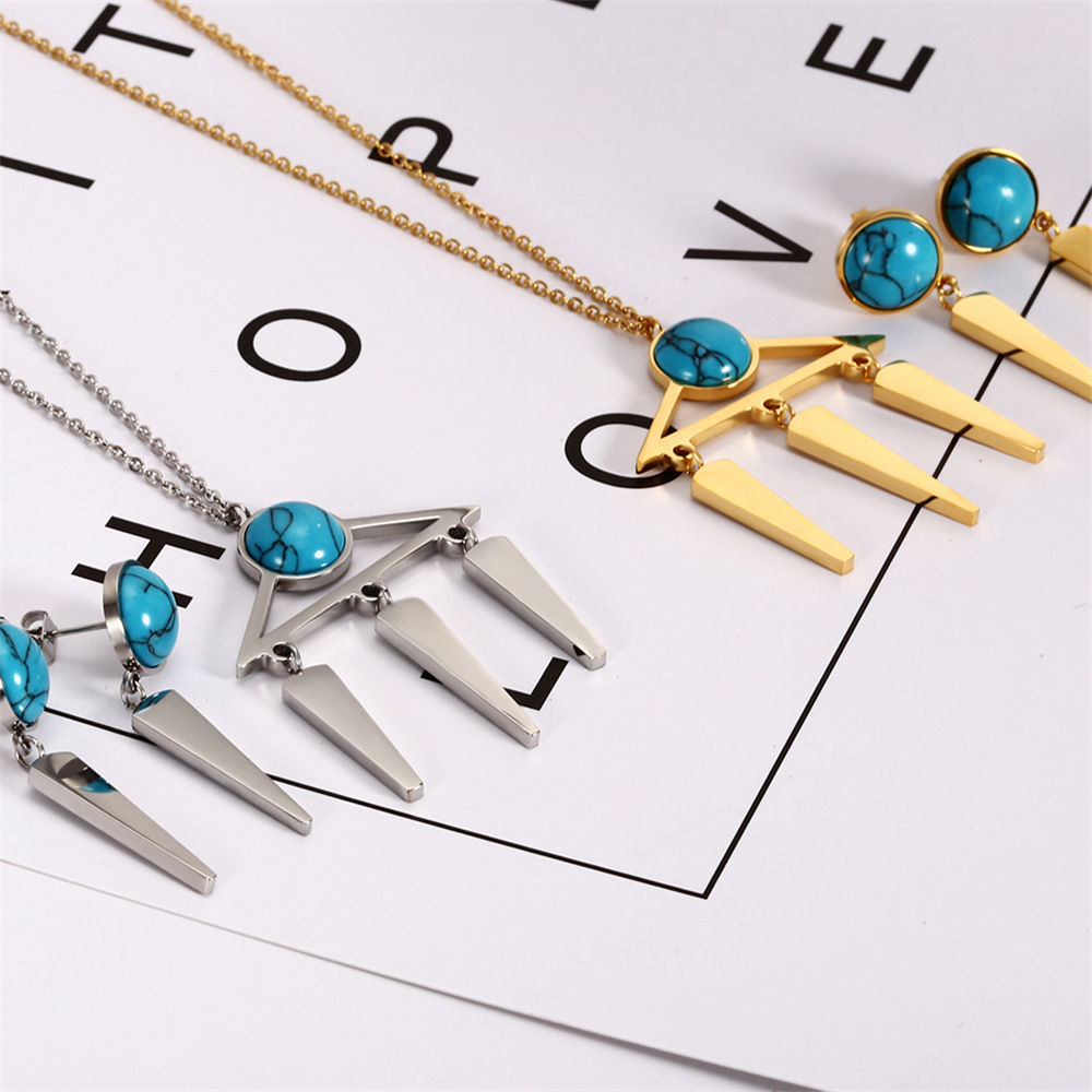 304 Stainless Steel 18K Gold Plated Simple Style British Style Plating Inlay Geometric Round Turquoise Jewelry Set display picture 2