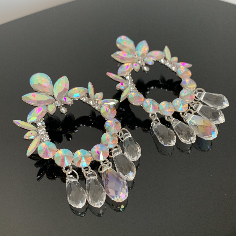 1 Paire Style Ig Rétro Luxueux Rond Les Gouttelettes D'eau Gland Placage Incruster Arylique Alliage Strass Plaqué Argent Boucles D'oreilles display picture 9