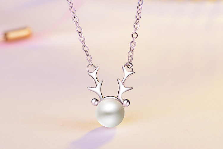 Sweet Deer Copper Artificial Pearls Necklace In Bulk display picture 1