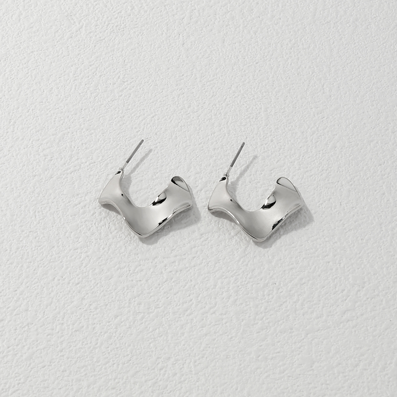 1 Piece Simple Style Commute C Shape Solid Color Plating Alloy Ear Studs display picture 11