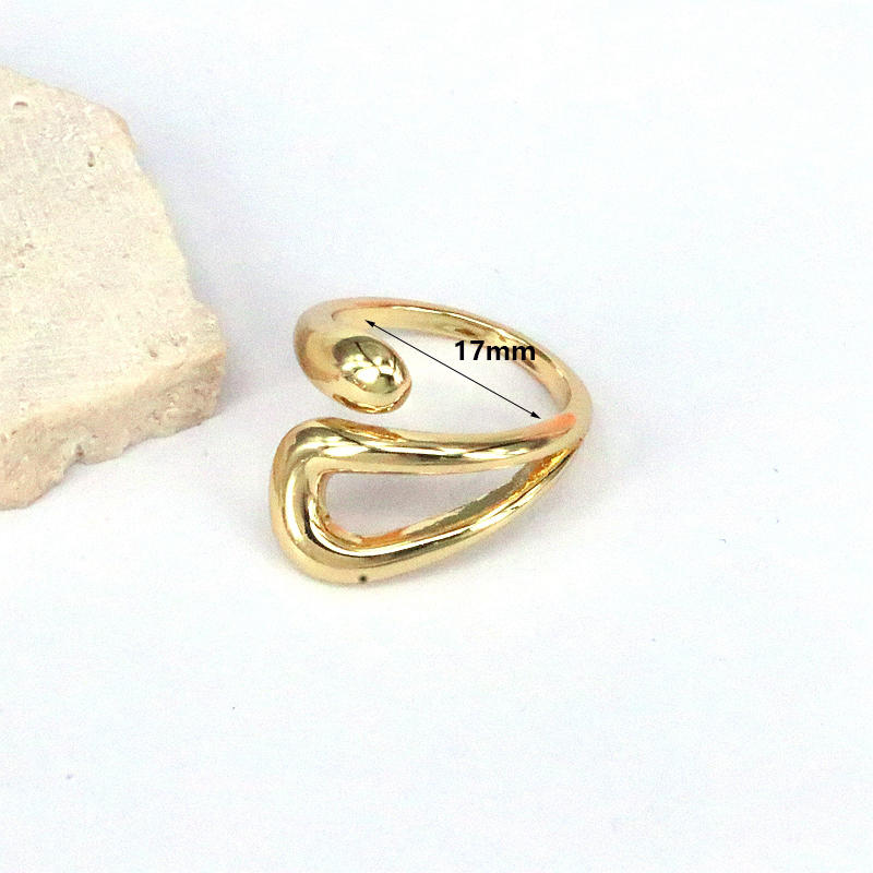 Vintage-stil Runden Einfarbig Kupfer Vergoldet Offener Ring In Masse display picture 7