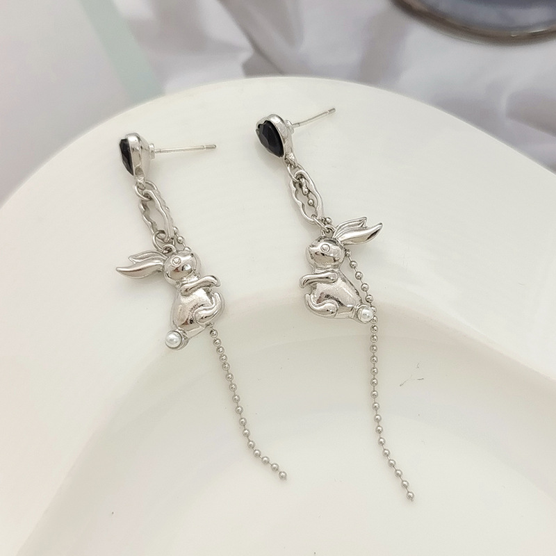 1 Pair Cute Rabbit Plating Chain Inlay Alloy Glass Drop Earrings display picture 11