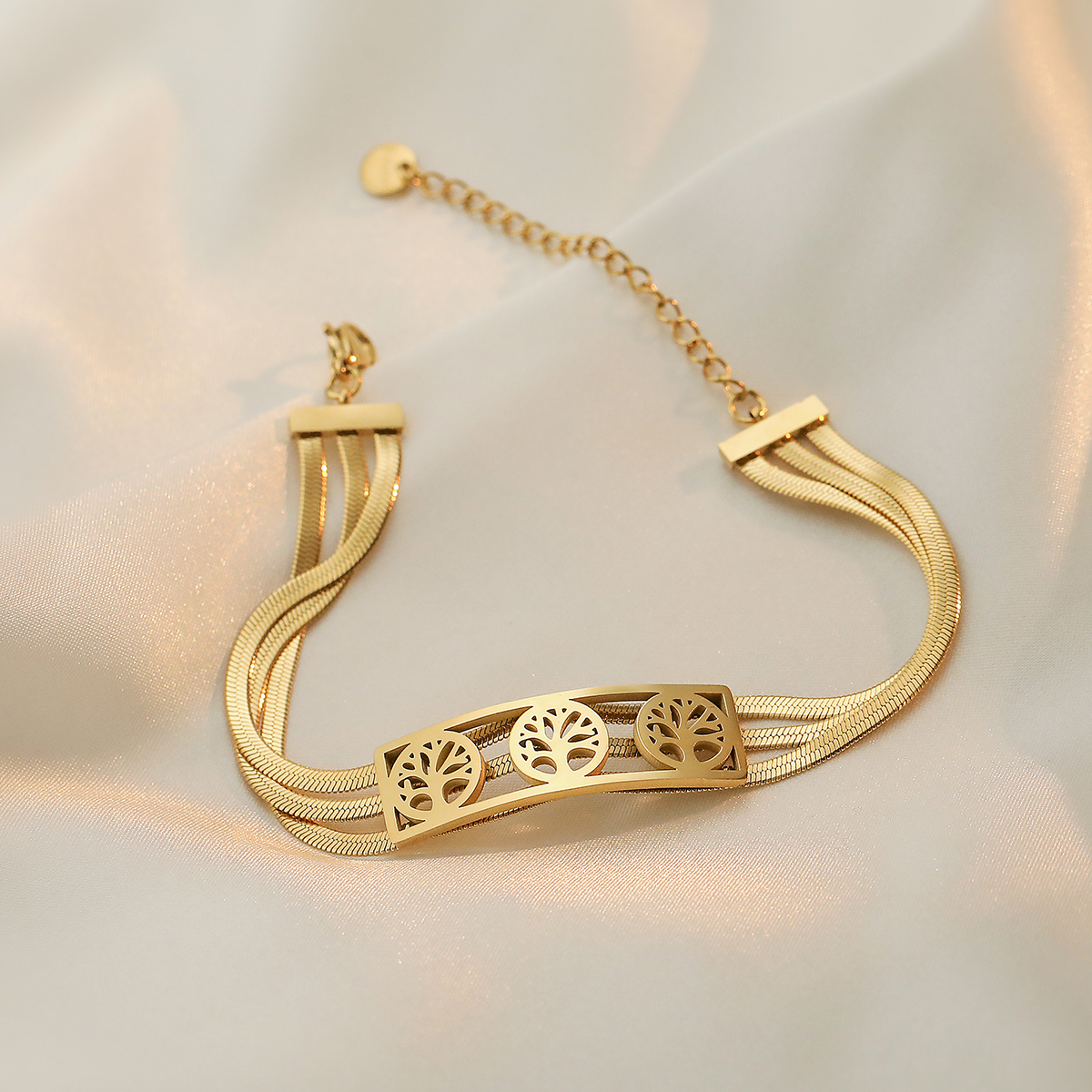Simple Style Commute Tree Heart Shape 304 Stainless Steel 18K Gold Plated Bracelets In Bulk display picture 4