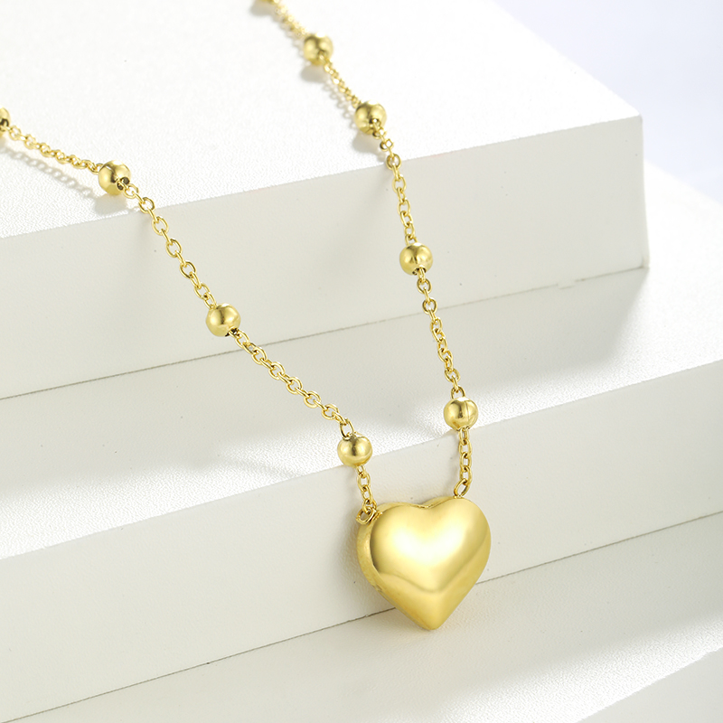 Stainless Steel Elegant Plating Heart Shape Solid Color Pendant Necklace display picture 11