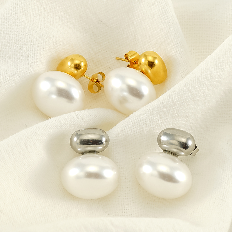 1 Piece Cute Queen Bridal Solid Color Plating Inlay 304 Stainless Steel Pearl 18K Gold Plated Ear Studs display picture 3