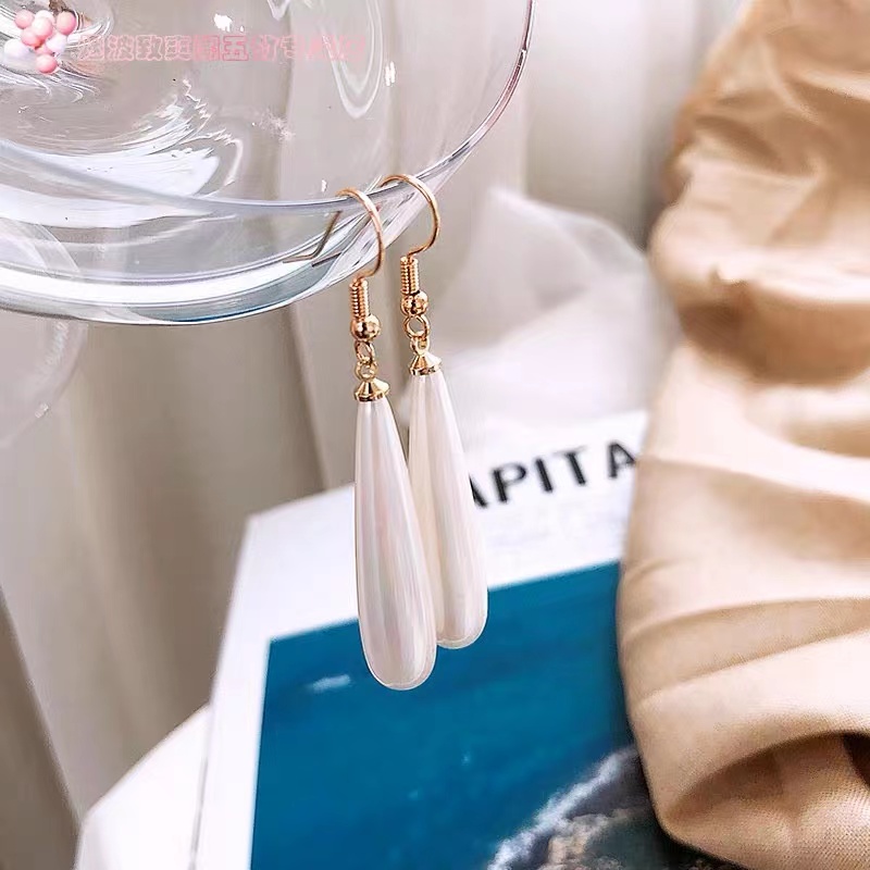 1 Pair Lady Water Droplets Plating Inlay Alloy Acrylic Gold Plated Drop Earrings display picture 1