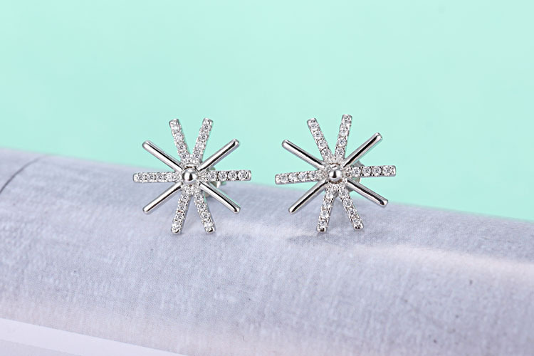 1 Pair Lady Sun Inlay Copper Artificial Diamond Ear Studs display picture 5