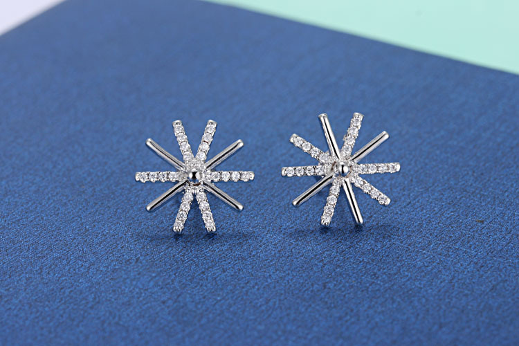 1 Pair Lady Sun Inlay Copper Artificial Diamond Ear Studs display picture 7