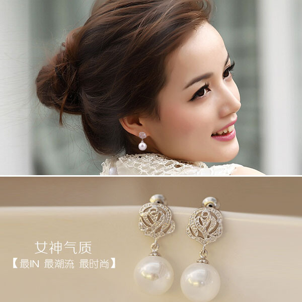 1 Pair Ig Style Flower Plating Hollow Out Inlay Copper Pearl White Gold Plated Drop Earrings display picture 1