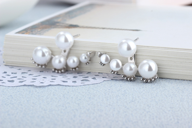 1 Paire Style Simple Style Classique Couleur Unie Incruster Le Cuivre Perle Boucles D'Oreilles display picture 2