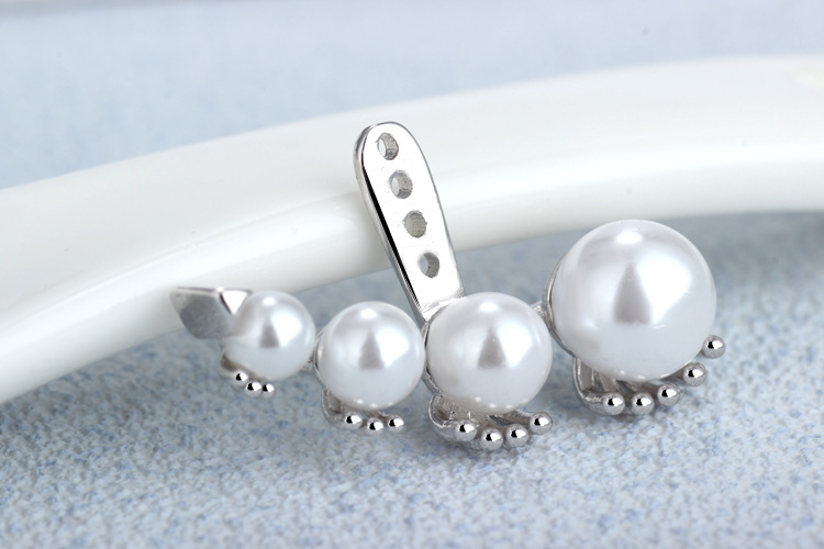 1 Pair Simple Style Classic Style Solid Color Inlay Copper Pearl Ear Studs display picture 9