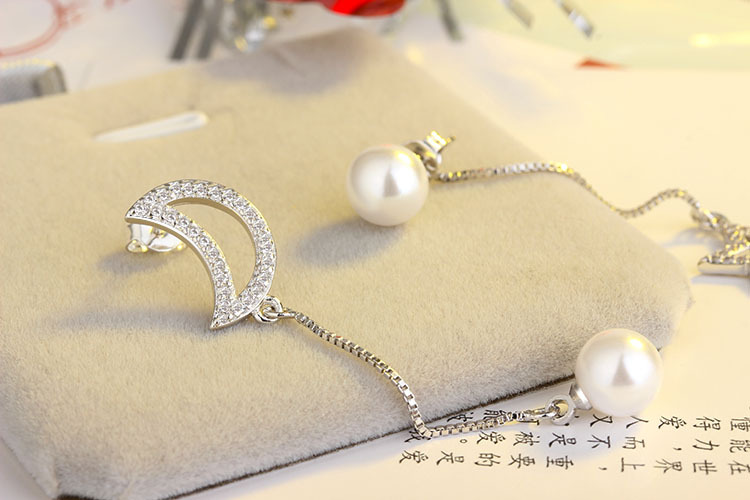 1 Pair Sweet Star Moon Tassel Inlay Copper Artificial Diamond Drop Earrings display picture 1