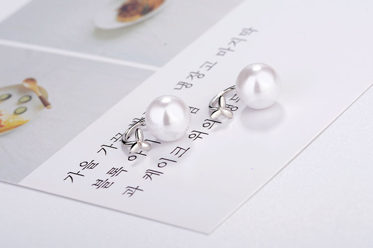 1 Pair Lady Leaf Plating Inlay Copper Artificial Pearls Ear Studs display picture 6