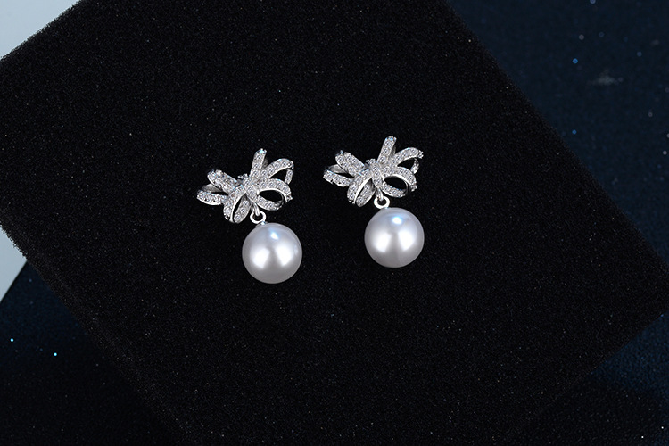 1 Pair Cute Sweet Bow Knot Plating Inlay Copper Pearl Zircon White Gold Plated Drop Earrings display picture 3