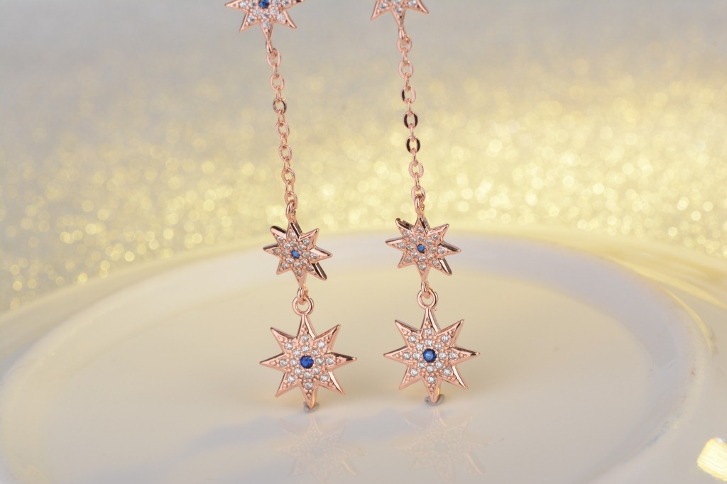 1 Pair IG Style Shiny Star Chain Inlay Copper Zircon Drop Earrings display picture 5