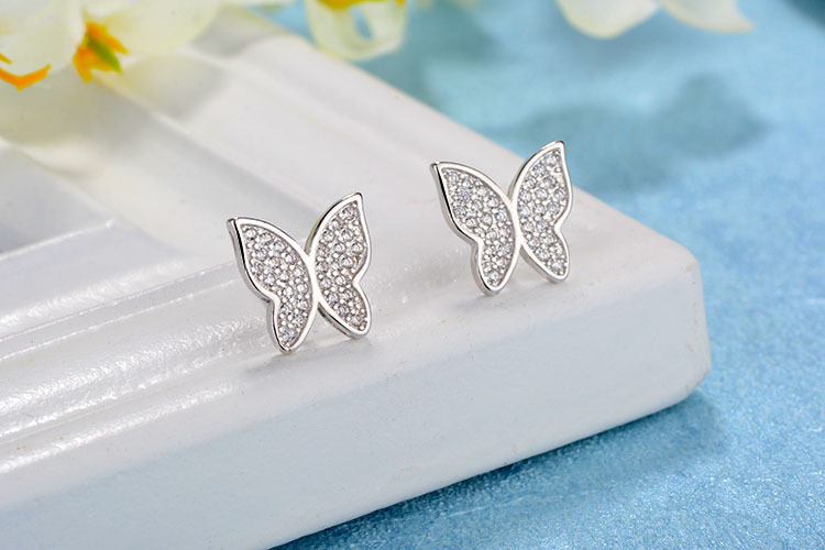 1 Pair Simple Style Shiny Butterfly Chain Inlay Copper Zircon Drop Earrings display picture 8