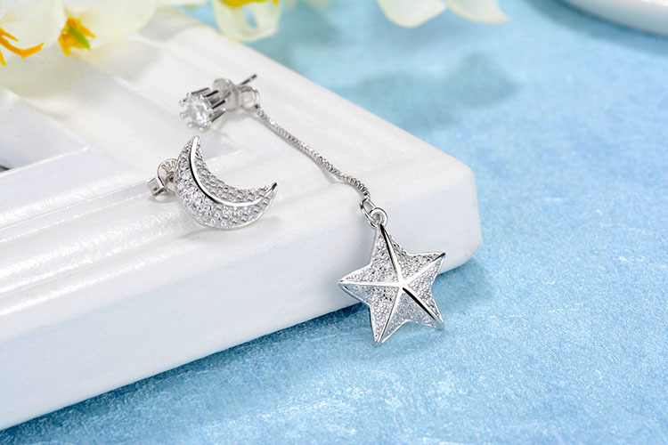 1 Pair IG Style Shiny Star Moon Asymmetrical Inlay Copper Zircon Drop Earrings Ear Studs display picture 12