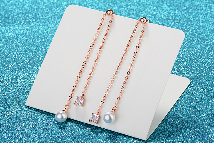 1 Pair IG Style Shiny Geometric Chain Inlay Copper Artificial Pearls Zircon Drop Earrings display picture 5