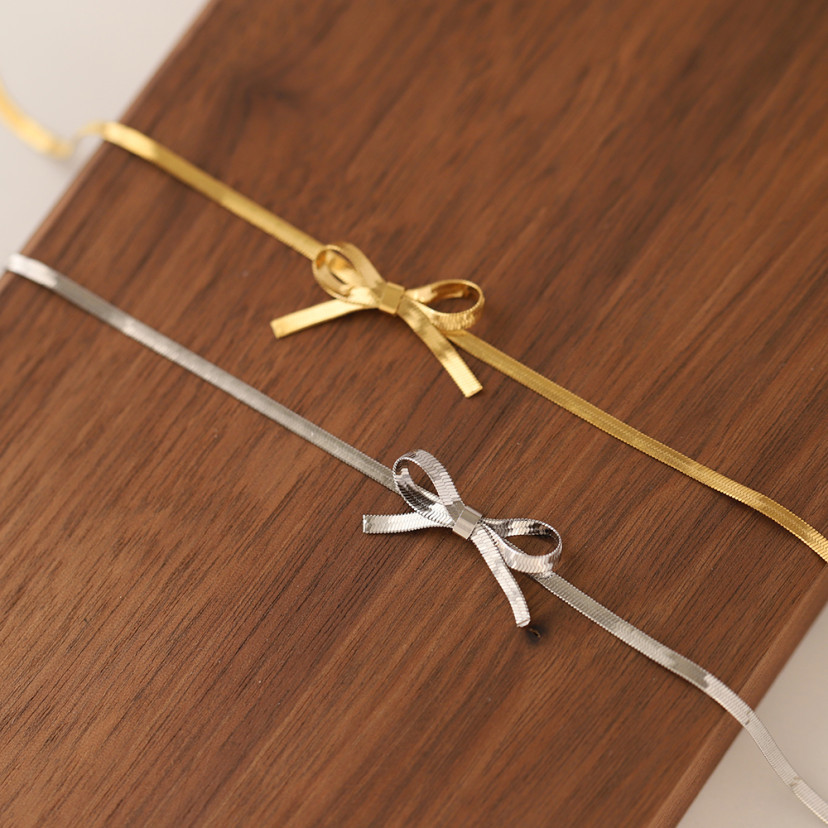 Vintage-stil Einfacher Stil Einfarbig Bogenknoten Rostfreier Stahl Überzug 18 Karat Vergoldet Halskette display picture 8
